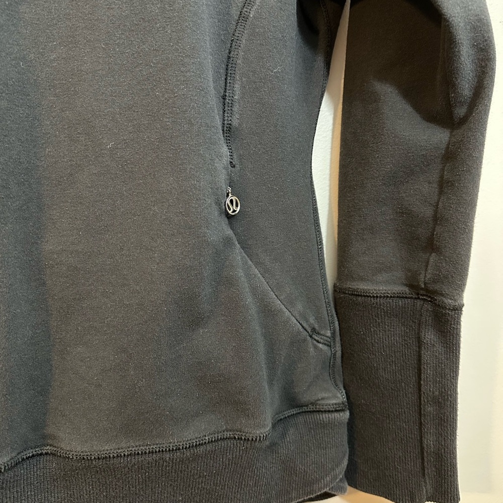 Lululemon Black Cowl Neck Pullover Sweater Pockets Size 6 - Picture 2 of 8